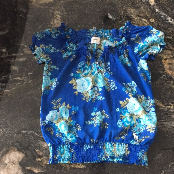 abercrombie kids Other - Flower Abercrombie top